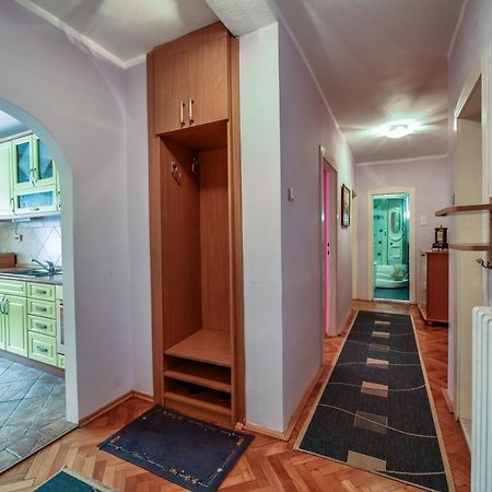 Lux Apartman Cvetkovic Kraljevo Luaran gambar