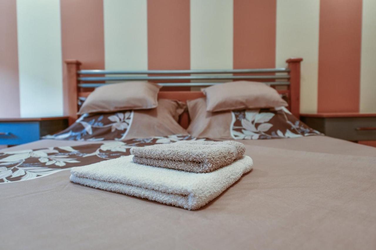Lux Apartman Cvetkovic Kraljevo Luaran gambar