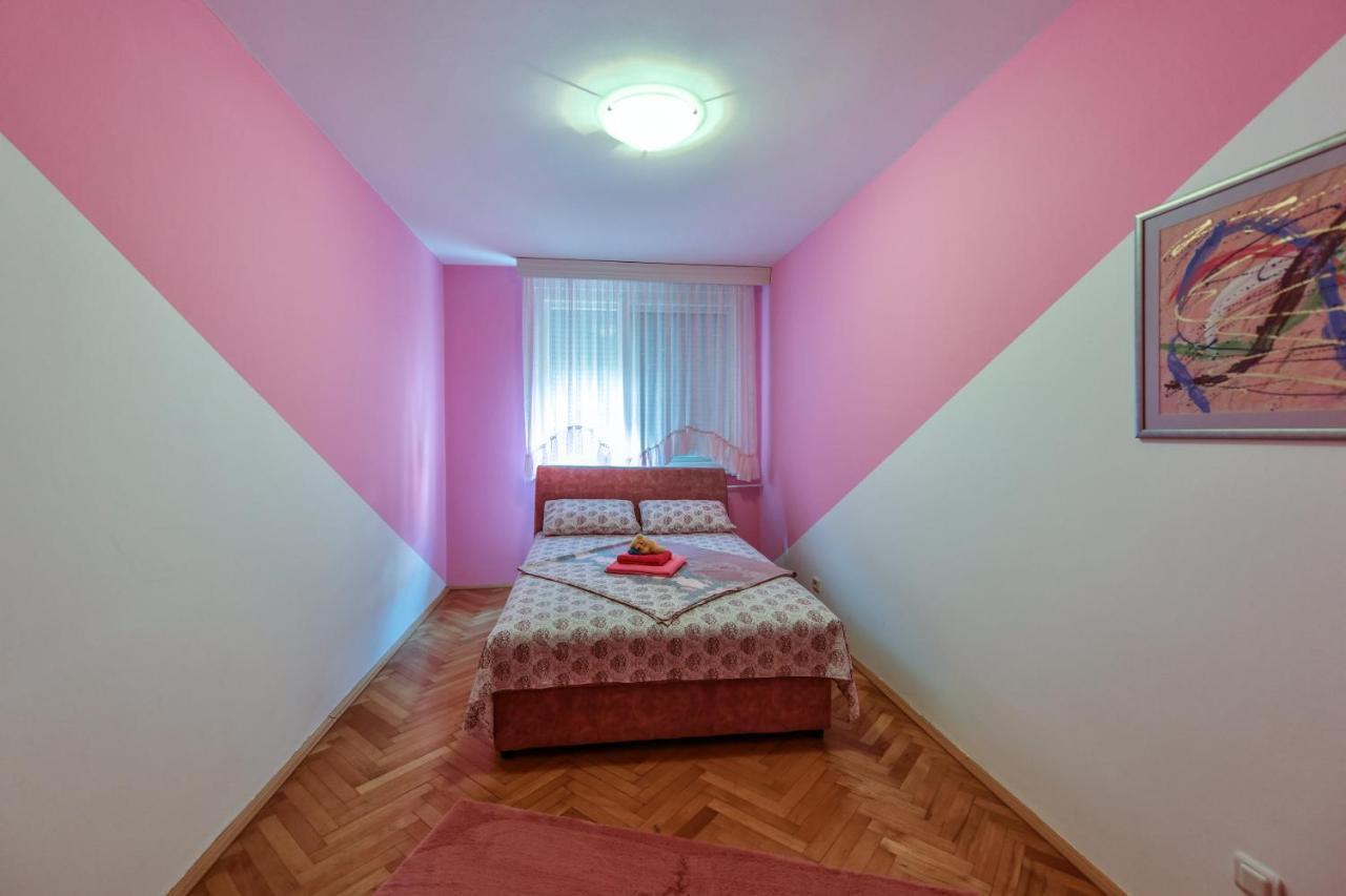 Lux Apartman Cvetkovic Kraljevo Luaran gambar
